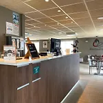 酒店 蒙吕松〜圣 - 维克多钟楼酒店 3*