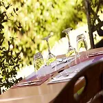 蒙吕松〜圣 - 维克多钟楼酒店 酒店 Saint-Victor-des-Oules