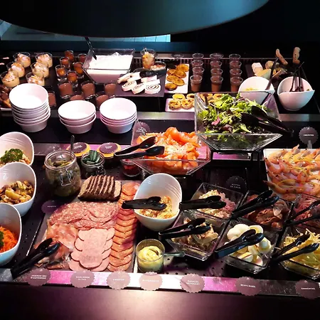 Campanile Montlucon ~ Saint-victor Saint-Victor-des-Oules