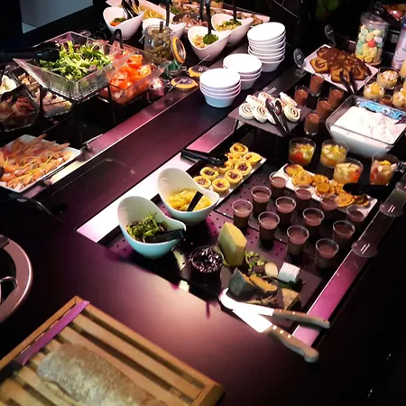 Hotell Campanile Montlucon ~ Saint-victor 3*