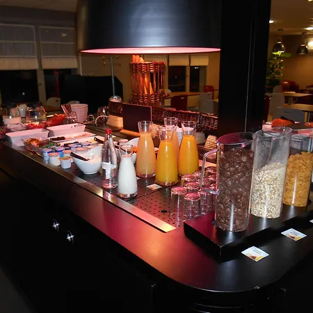 Campanile Montlucon ~ Saint-victor Hotell Saint-Victor-des-Oules