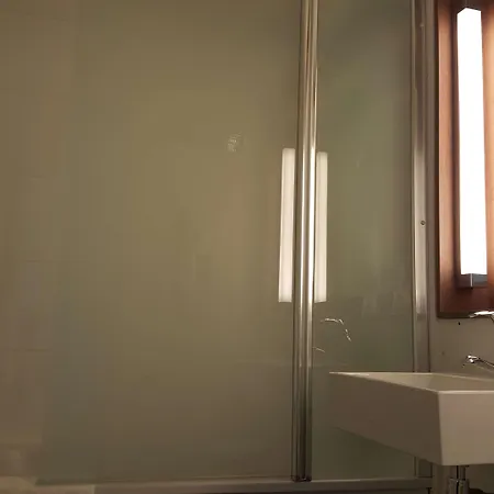 Hotell Campanile Montlucon ~ Saint-victor