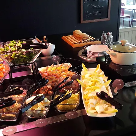 Campanile Montlucon ~ Saint-victor Hotell Saint-Victor-des-Oules