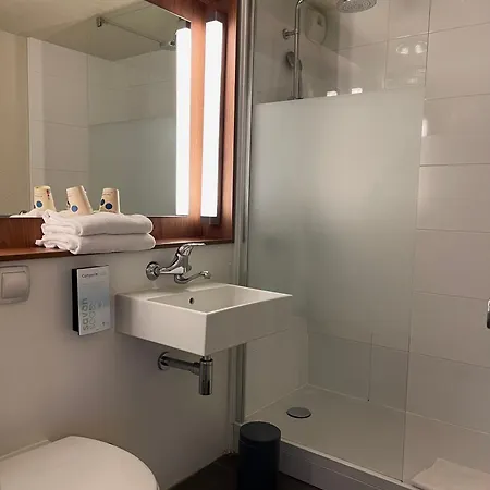 Hotel Campanile Montlucon ~ Saint-victor Saint-Victor-des-Oules