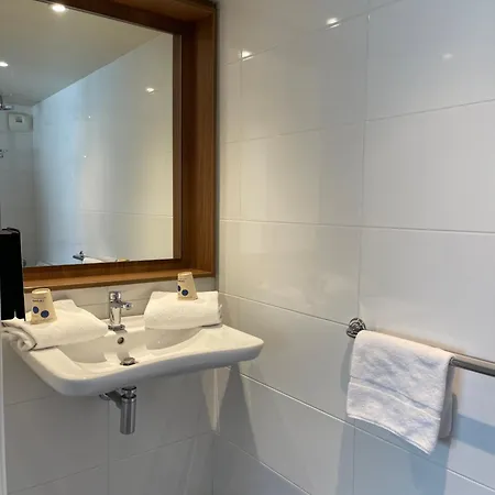 מלון Campanile Montlucon ~ Saint-victor