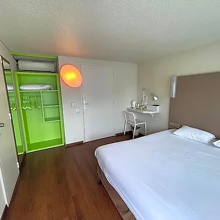 Campanile Montlucon ~ Saint-victor Hotel 3*