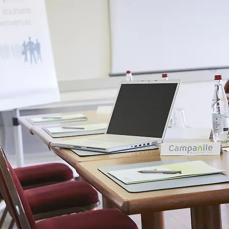 Campanile Montlucon ~ Saint-victor Saint-Victor-des-Oules