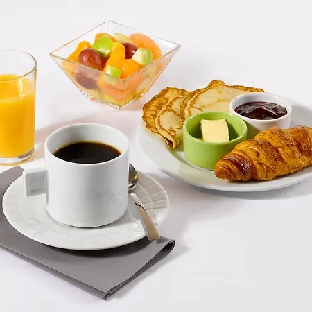 Campanile Montlucon ~ Saint-victor Hotell 3*