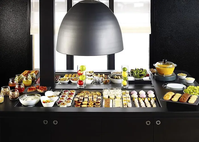 Campanile Montlucon ~ Saint-victor Saint-Victor-des-Oules